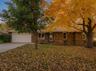 909 Erin Ct, Nixa, MO 65714