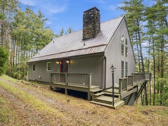 2nd image of 189 White Oak Trail