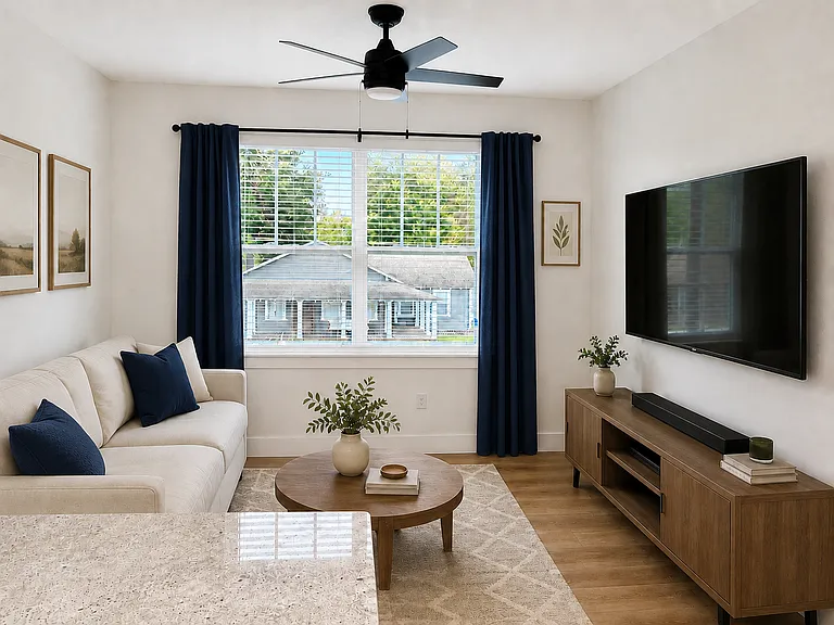 1034 N Hampton Ave — Photo 8