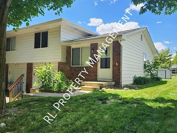 2nd image of 1123 McCarley Dr W
