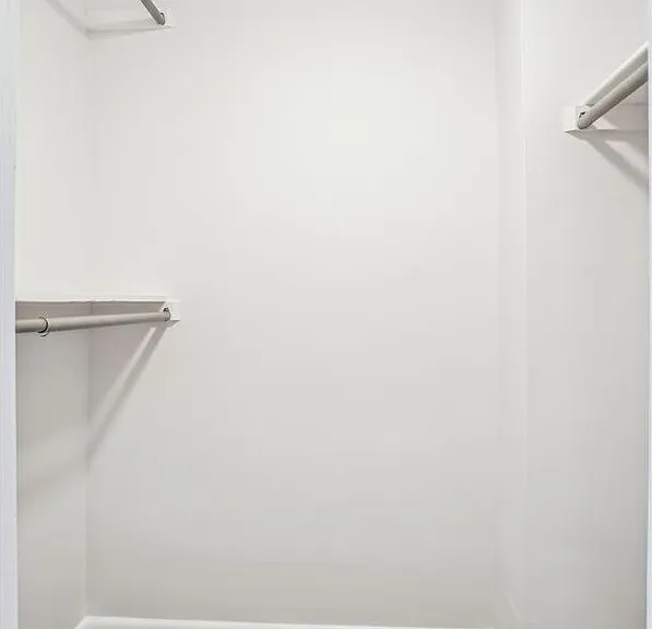 4600 Duke St #409 — Photo 19