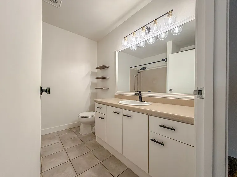 2440 Western Ave #408 — Photo 11