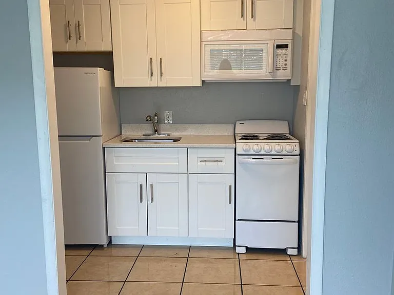 The Flats at Bon Air — Photo 19