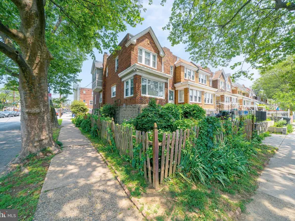 3301 Englewood St, Philadelphia, PA 19149