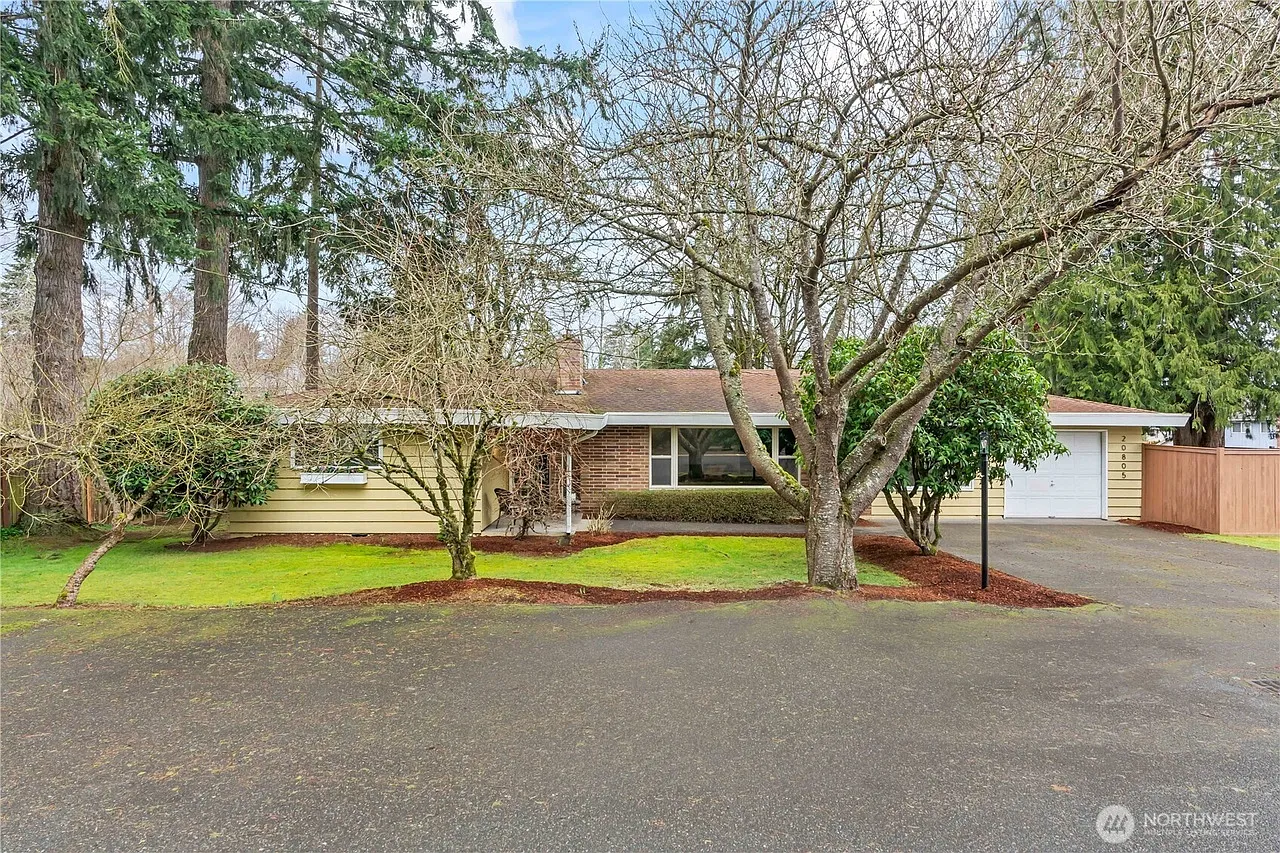 4 bed, 1680 sqft, $3,750 — Photo 1