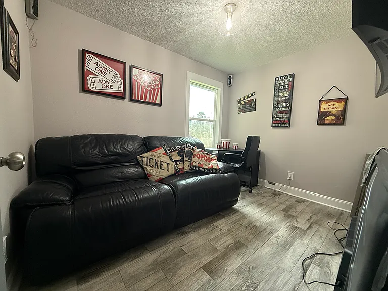 435 Braener Cir — Photo 25