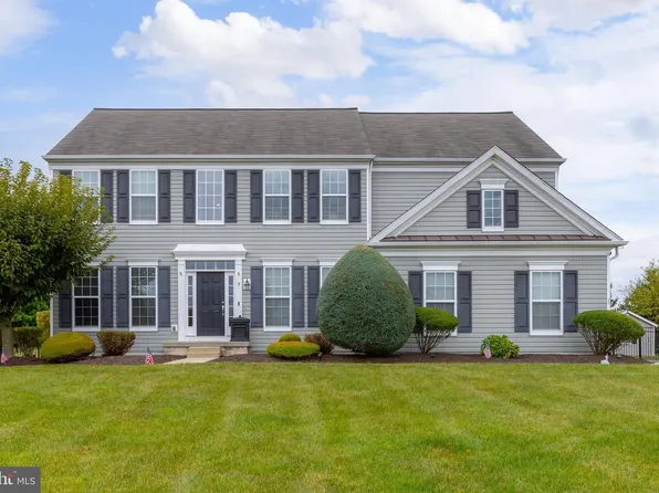 5 Campbell Ct, Mickleton, NJ 08056