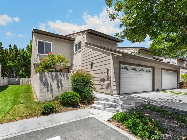 2626 N Tustin Ave Unit A, Santa Ana, CA 92705
