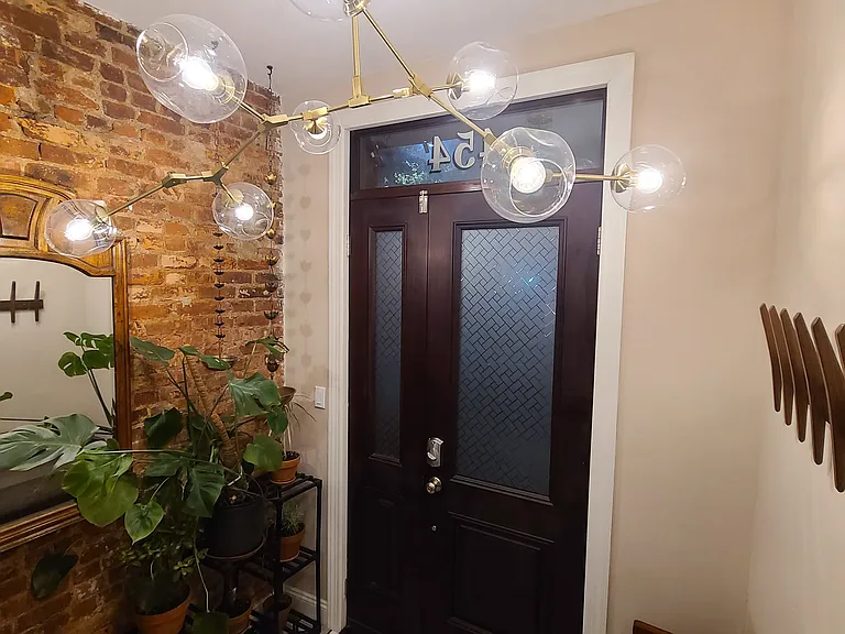 454 Irving Ave #1 — Photo 11