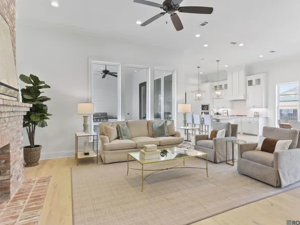 2563 Harveston Mill Dr, Baton Rouge, LA 70820