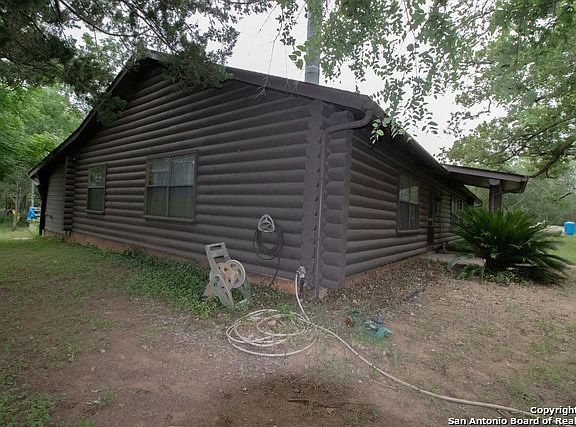 2nd image of 966 County Road 307
