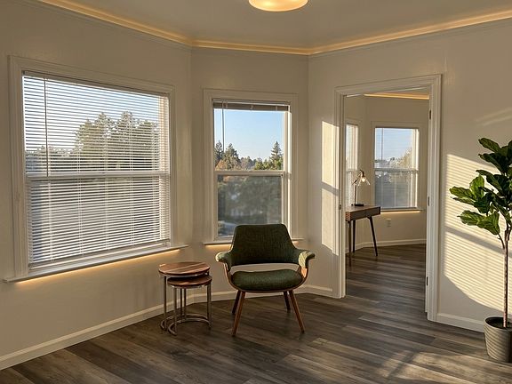 4th image of 1428 Castro St #1428