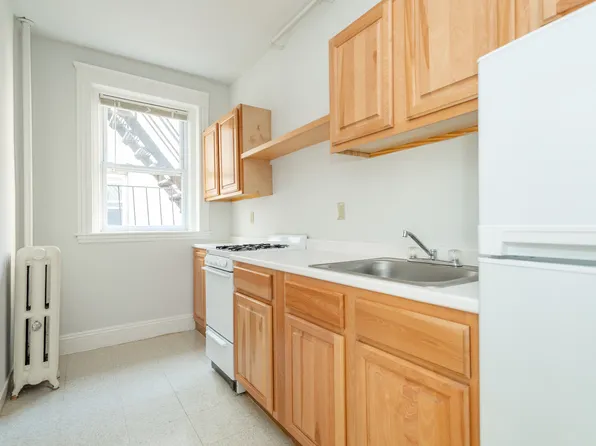 49 Worthington St, Boston, MA