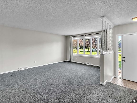 3rd image of 120 Frankhauser Rd