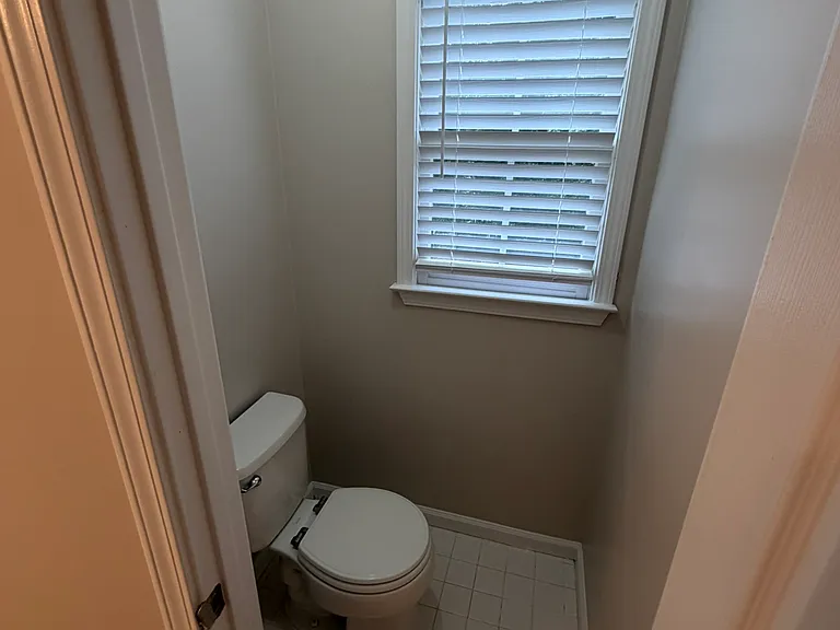 3929 Riverstone Dr — Photo 4