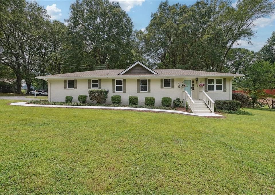 1st image of 10 Jones Mill Pl