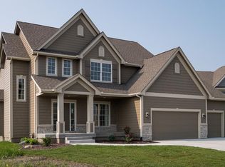 4413 SW Camden Ridge Ct, Ankeny, IA 50023