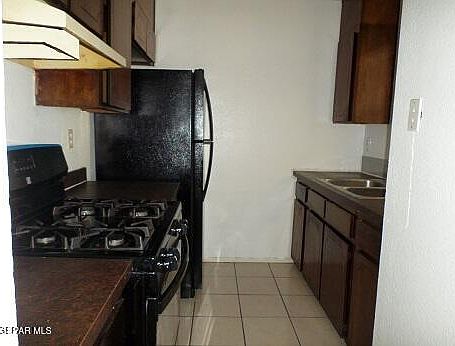 3rd image of 8824 Lawson St APT 10