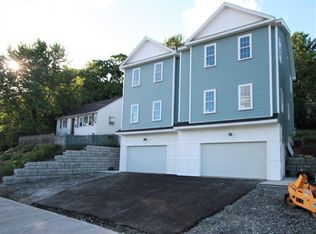 225 Hamilton St #225, Worcester, MA 01604