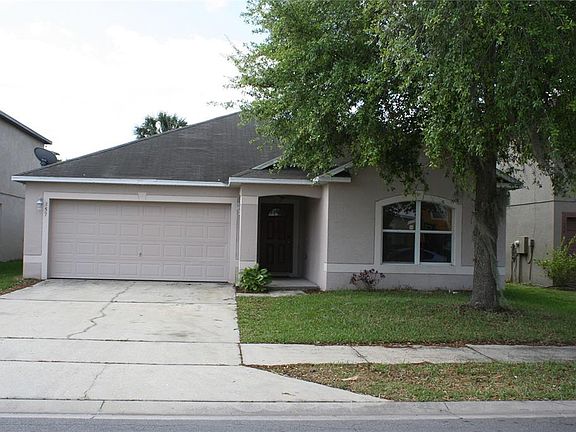 3rd image of 357 Fairfield Dr
