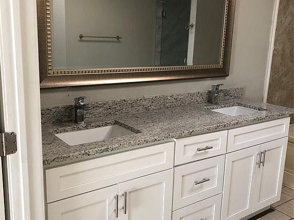 2nd image of 3390 Meadow Vista Cir