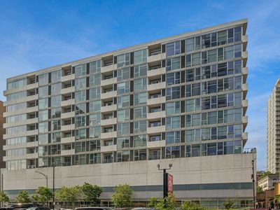 630 N Franklin St APT 618, Chicago, IL, 60654