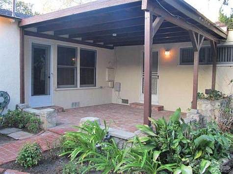 3rd image of 11513 La Maida St