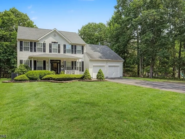 6 Drift Rd, Freehold Twp., NJ 07728