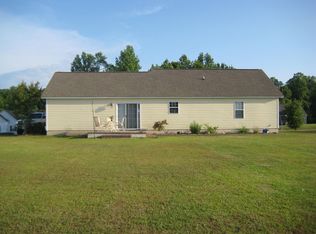 308 Appaloosa Ct, Swansboro, NC 28584