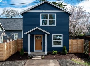 1302 NE Liberty St #B, Portland, OR 97211