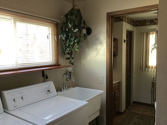 1st Floor Laundry & Skylight