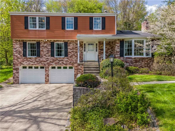 3905 Glenshire Ct, Murrysville, PA 15668