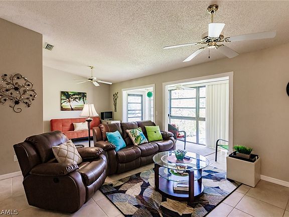 4th image of 8101 S Woods Cir Unit 16