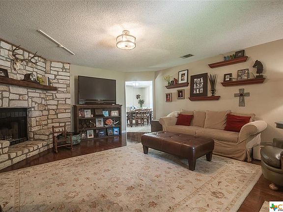 3rd image of 1344 Timberwood Trl