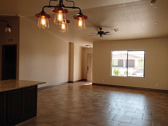 4th image of 2225 Malahini Dr