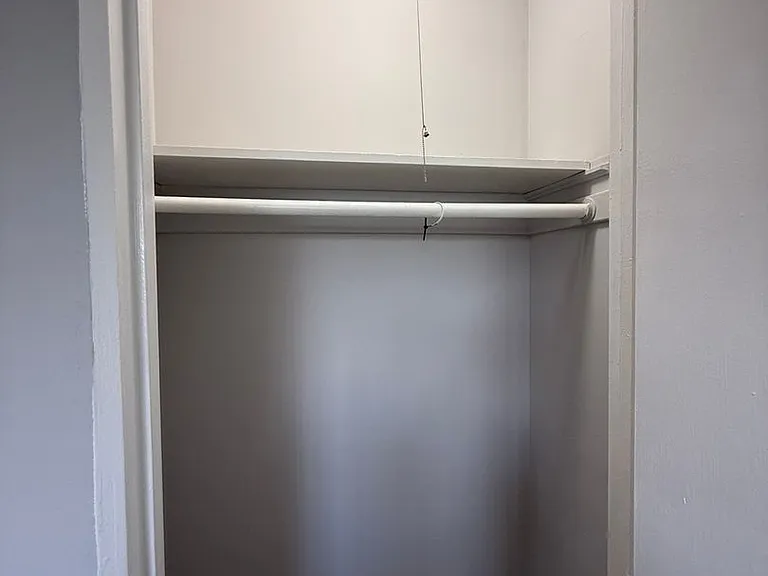Astoria Commons Apartments — Photo 4
