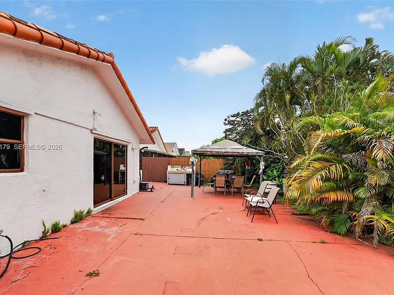 5274 SW 145th Ave — Photo 50