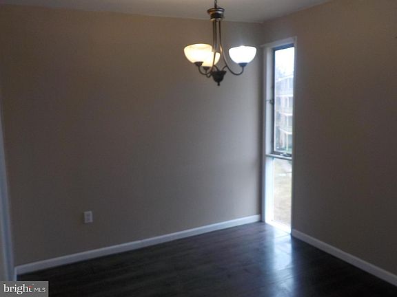 4th image of 7143 Donnell Pl APT D-6