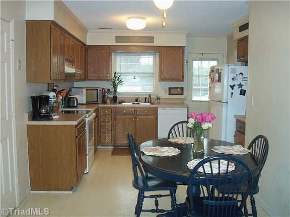 2nd image of 5331 Summerwood Dr