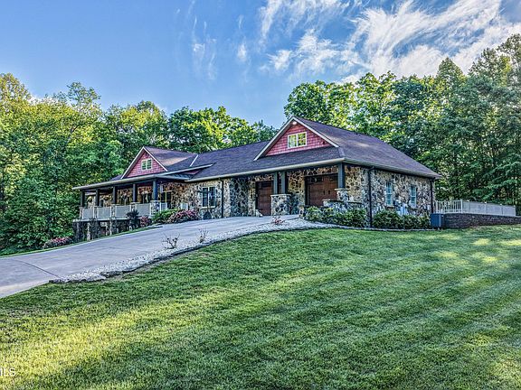 137th image of 167 Tailwater Rd