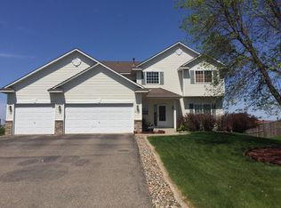 2197 Quail Ct, Shakopee, MN 55379