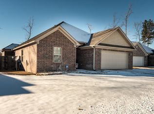 1776 Kenmore Dr, Benton, AR 72015