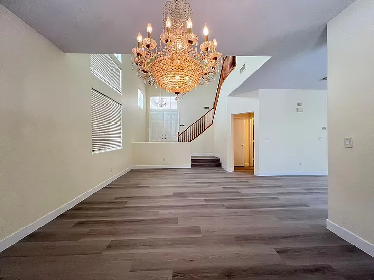 8480 Garnet Peak Ct — Photo 7