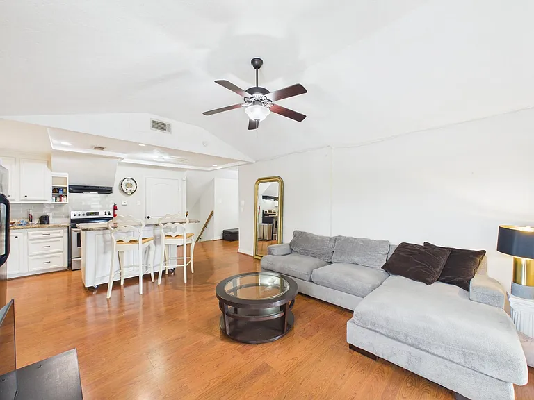 5110 Academy St #5 — Photo 8