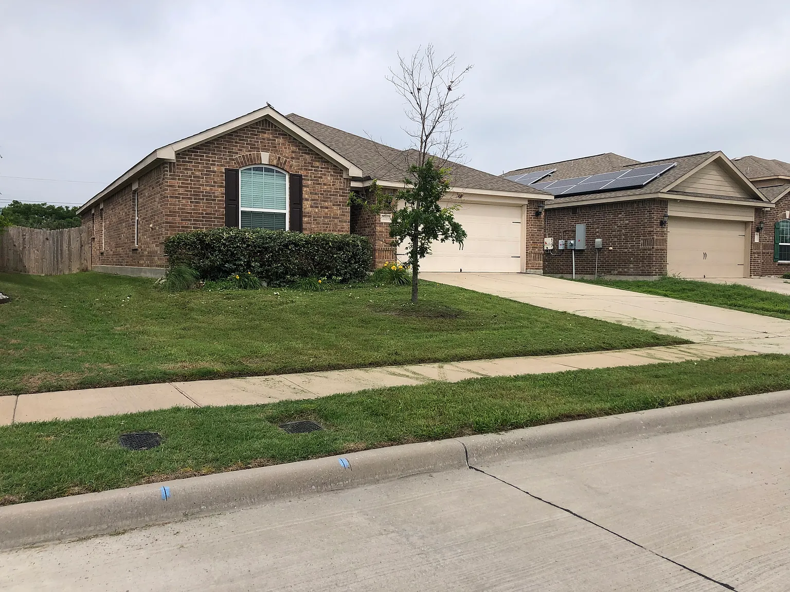 2713 Dustin Trl — Photo 2