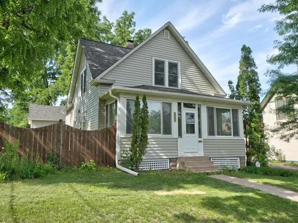319 Elm St, Hudson, WI 54016
