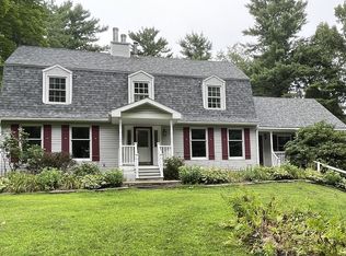 17 Johnny Cake Hollow Road, Melrose, NY