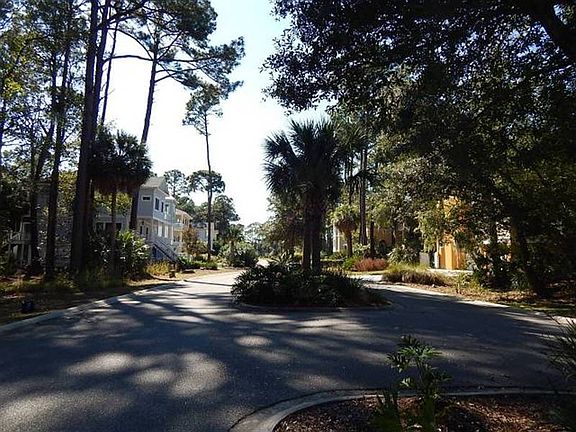 2nd image of 151 The Ave