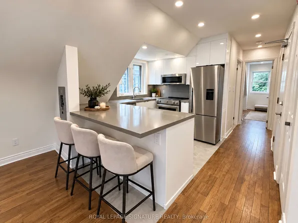 1496 King St W #3, Toronto, ON M6K 1J3