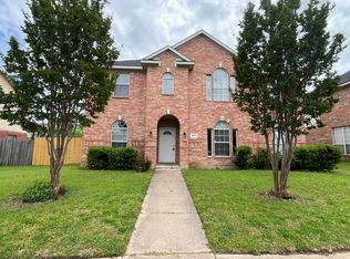 5619 Andalusia Trl, Arlington, TX 76017